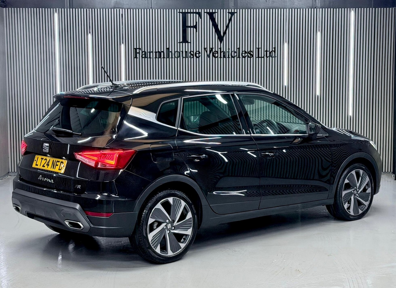 Used SEAT Arona 2024 for sale - 77305642: Photo 3