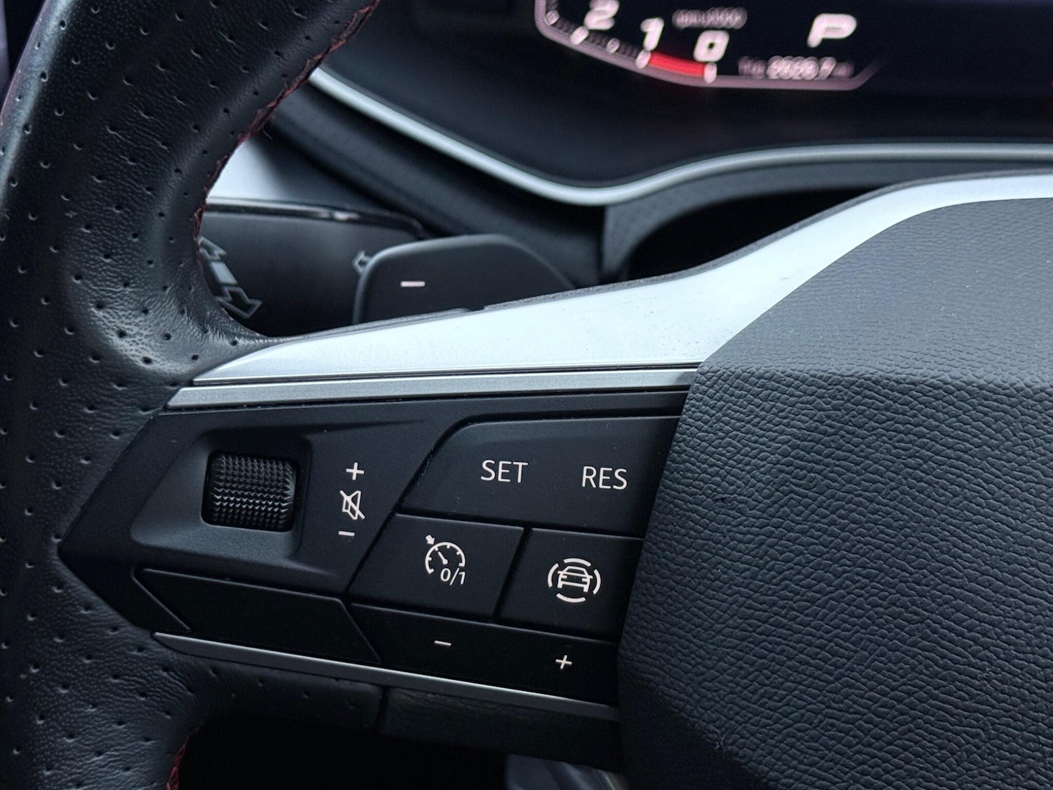 Used SEAT Arona 2024 for sale - 77305642: Photo 41