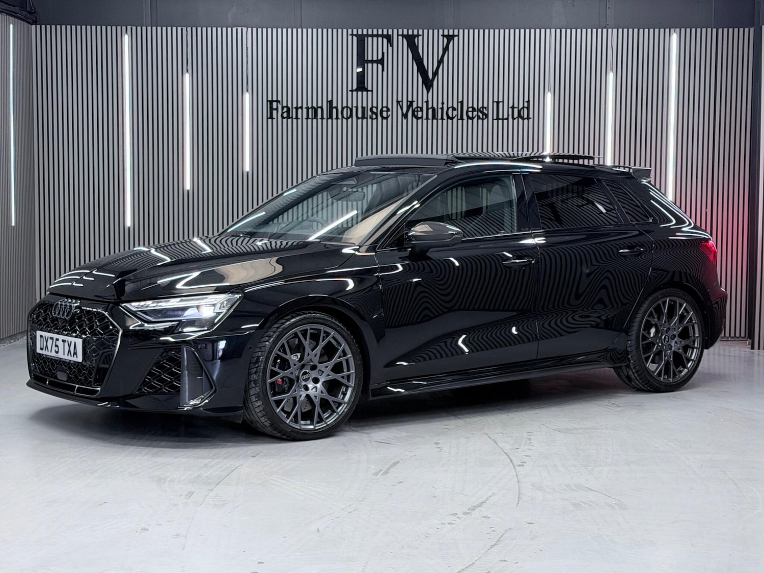 Used Audi RS3 for sale - 77958550: Photo 3