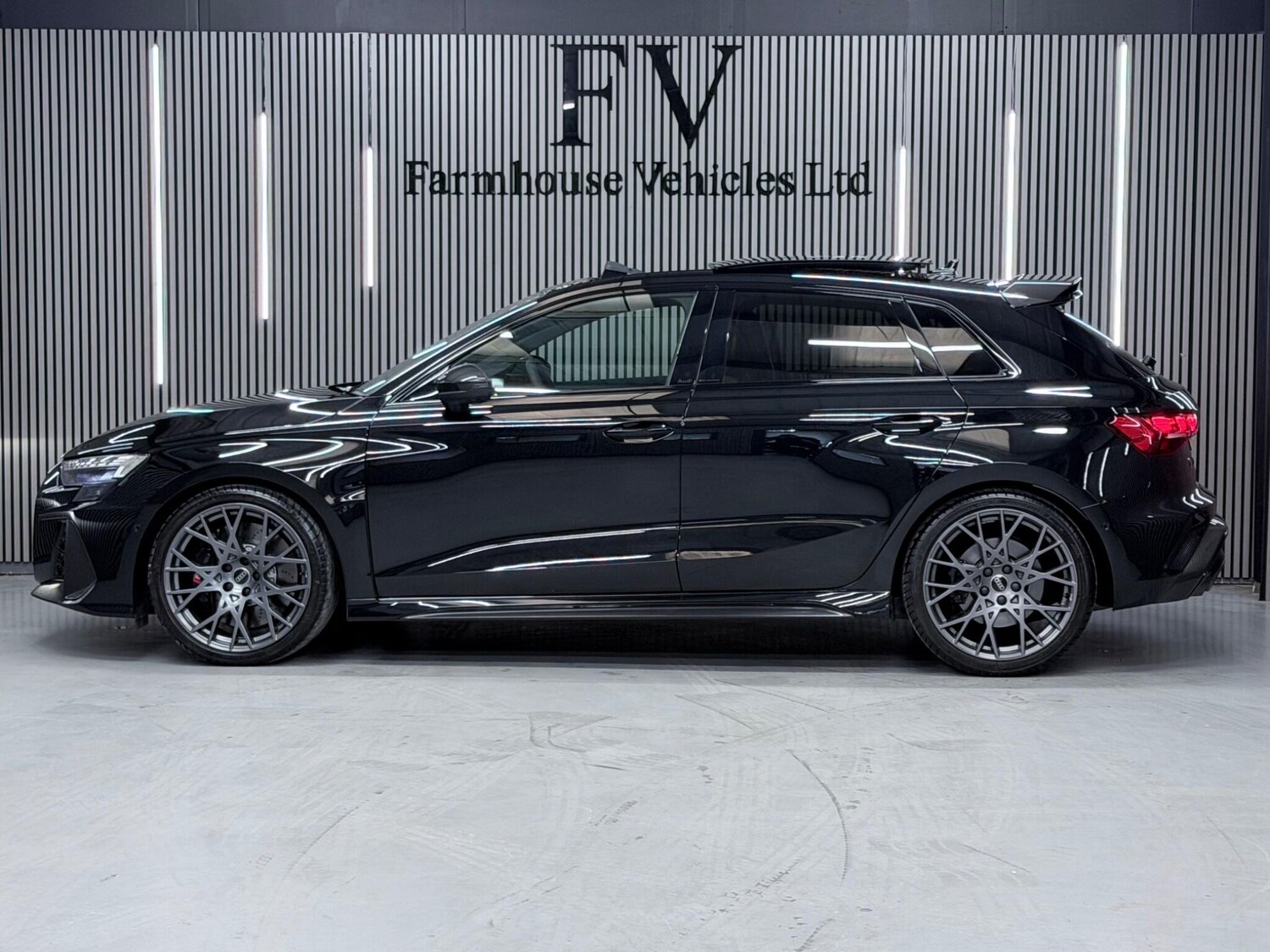 Used Audi RS3 for sale - 77958550: Photo 4