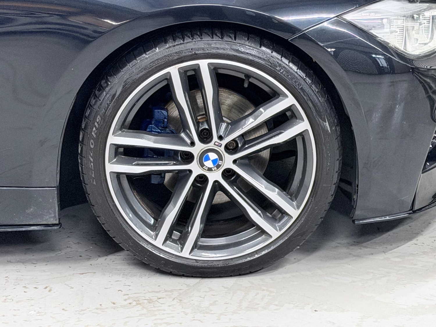 Used BMW 3 Series 2017 for sale - 77114172: Photo 14