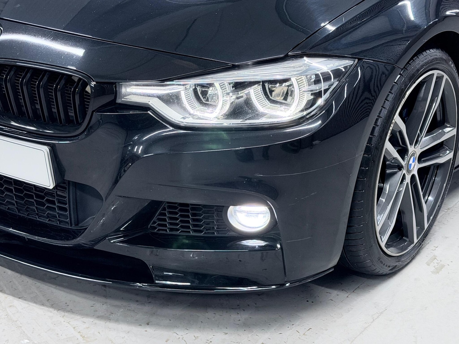 Used BMW 3 Series 2017 for sale - 77114172: Photo 17