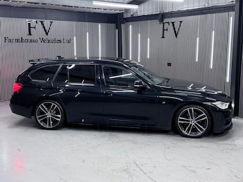 Used BMW 3 Series 2017 for sale - 77114172: Photo