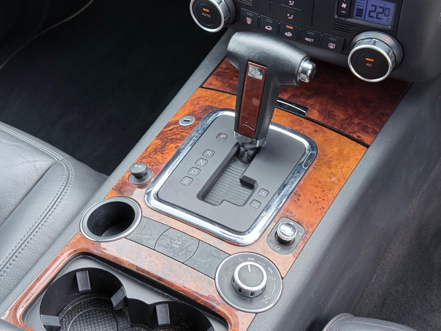 Used Volkswagen Touareg 2004 for sale - 77344735: Photo 26