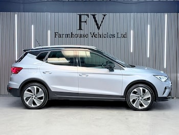 Used SEAT Arona 2024 for sale - 79349170: Photo