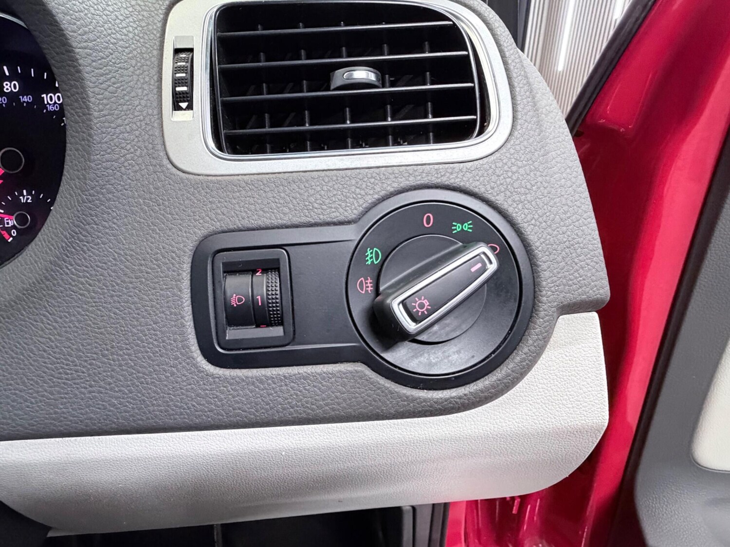 Used Volkswagen Polo for sale - 78116303: Photo 33