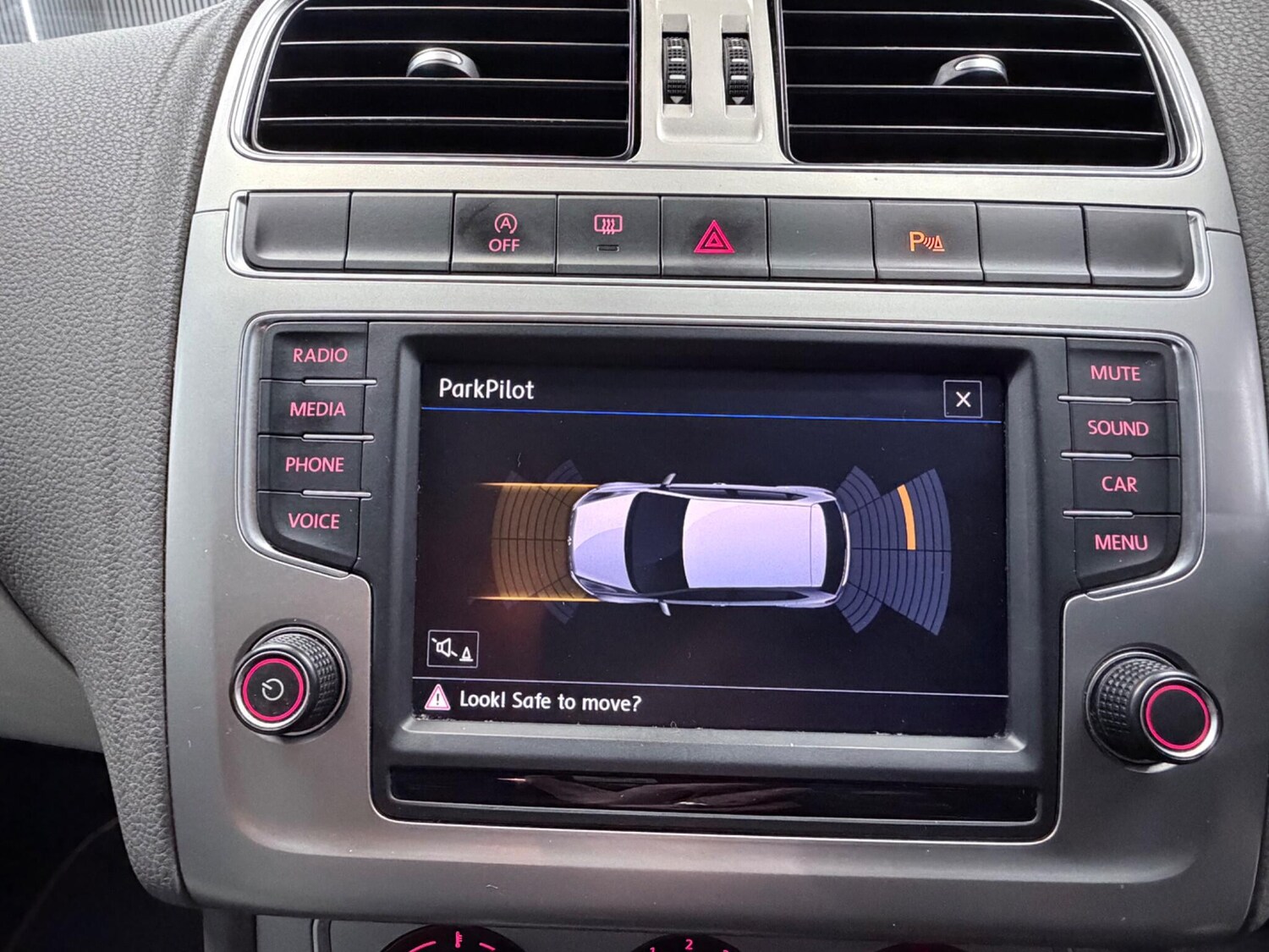 Used Volkswagen Polo for sale - 78116303: Photo 37