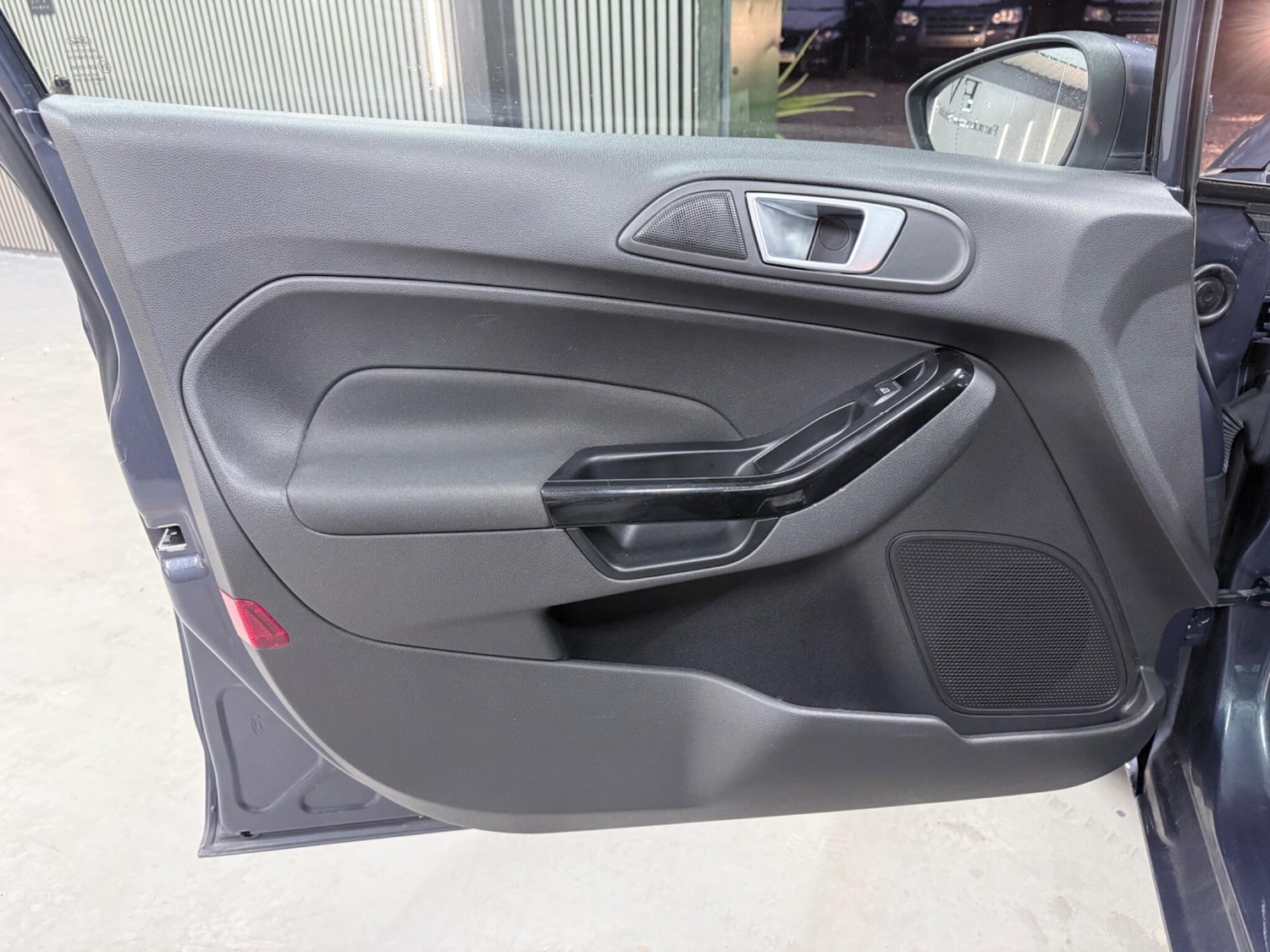 Used Ford Fiesta 2013 for sale - 77114179: Photo 24