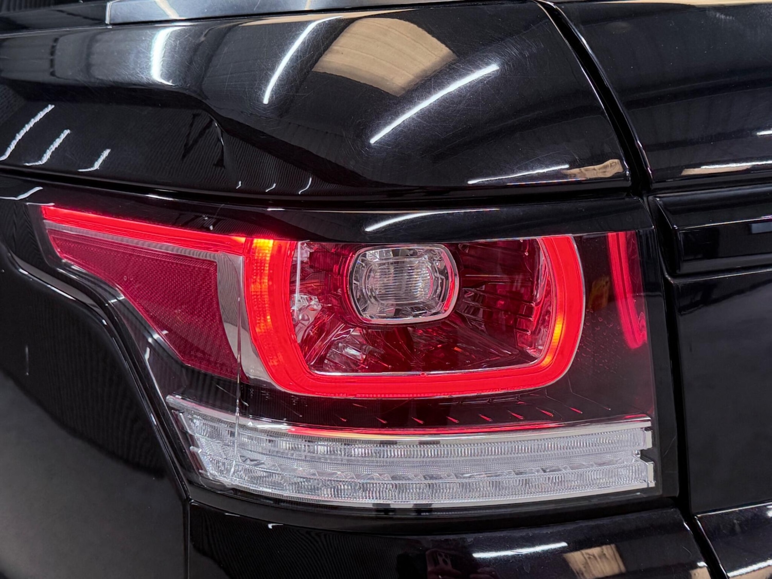 Used Land Rover Range Rover Sport 2016 for sale - 77598517: Photo 23