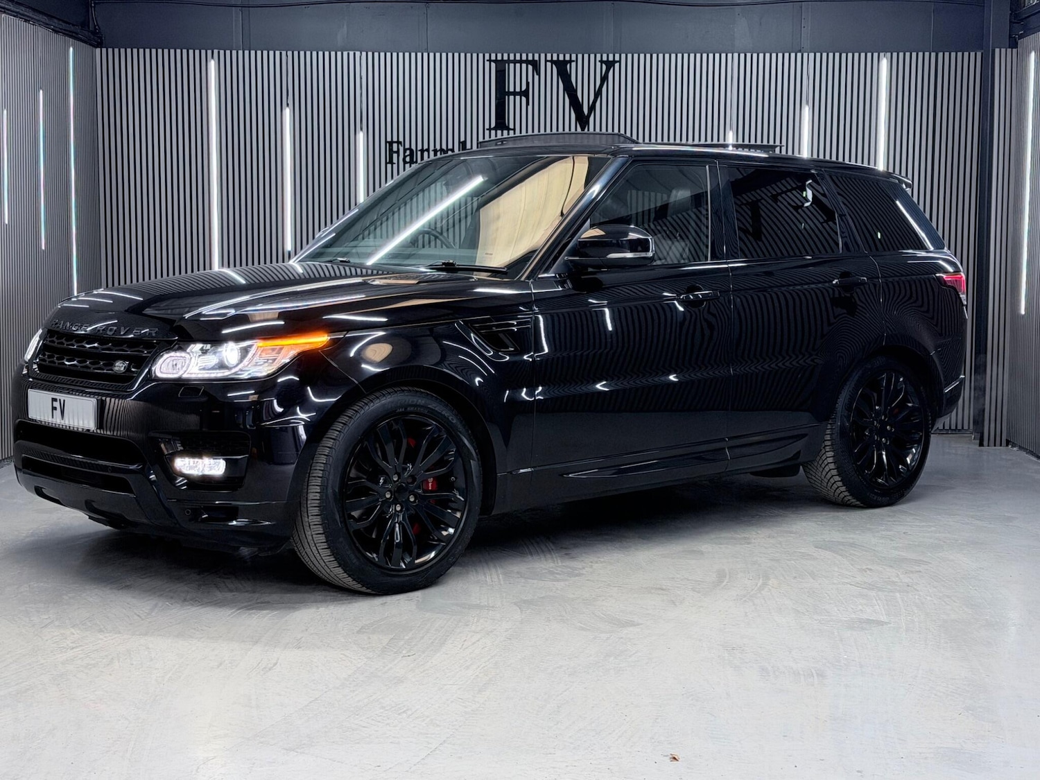 Used Land Rover Range Rover Sport 2016 for sale - 77598517: Photo 3