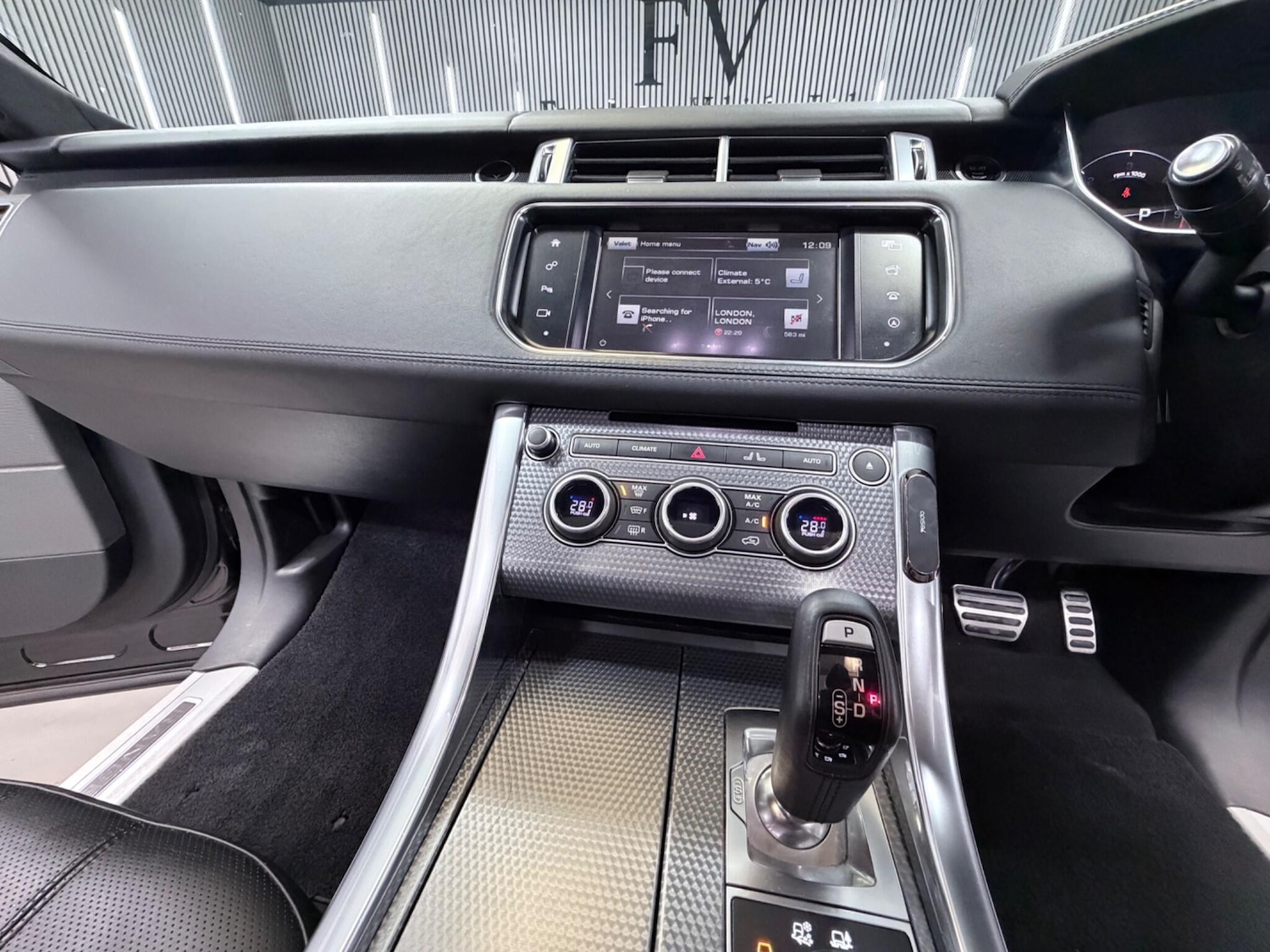 Used Land Rover Range Rover Sport 2016 for sale - 77598517: Photo 40