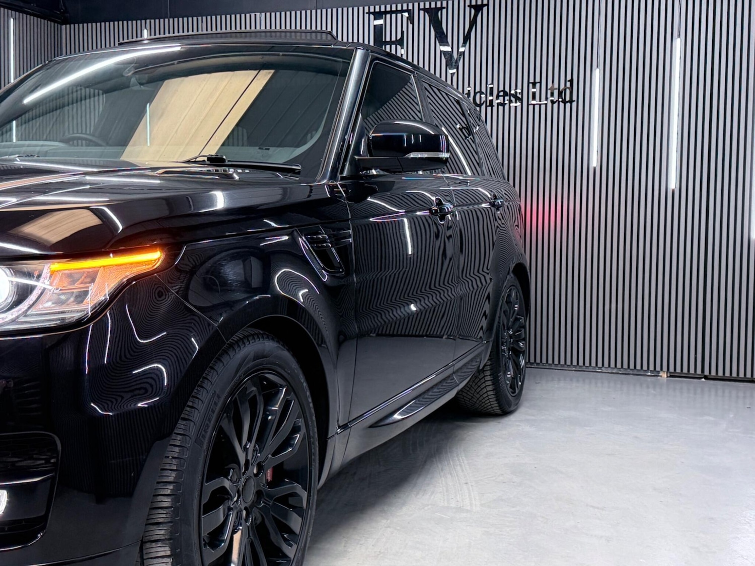 Used Land Rover Range Rover Sport 2016 for sale - 77598517: Photo 5