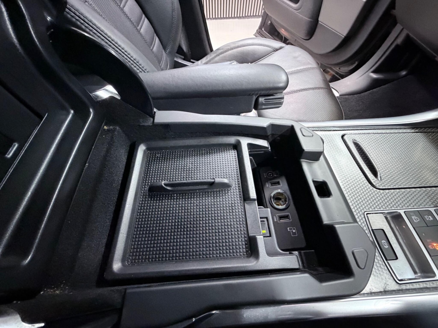 Used Land Rover Range Rover Sport 2016 for sale - 77598517: Photo 52