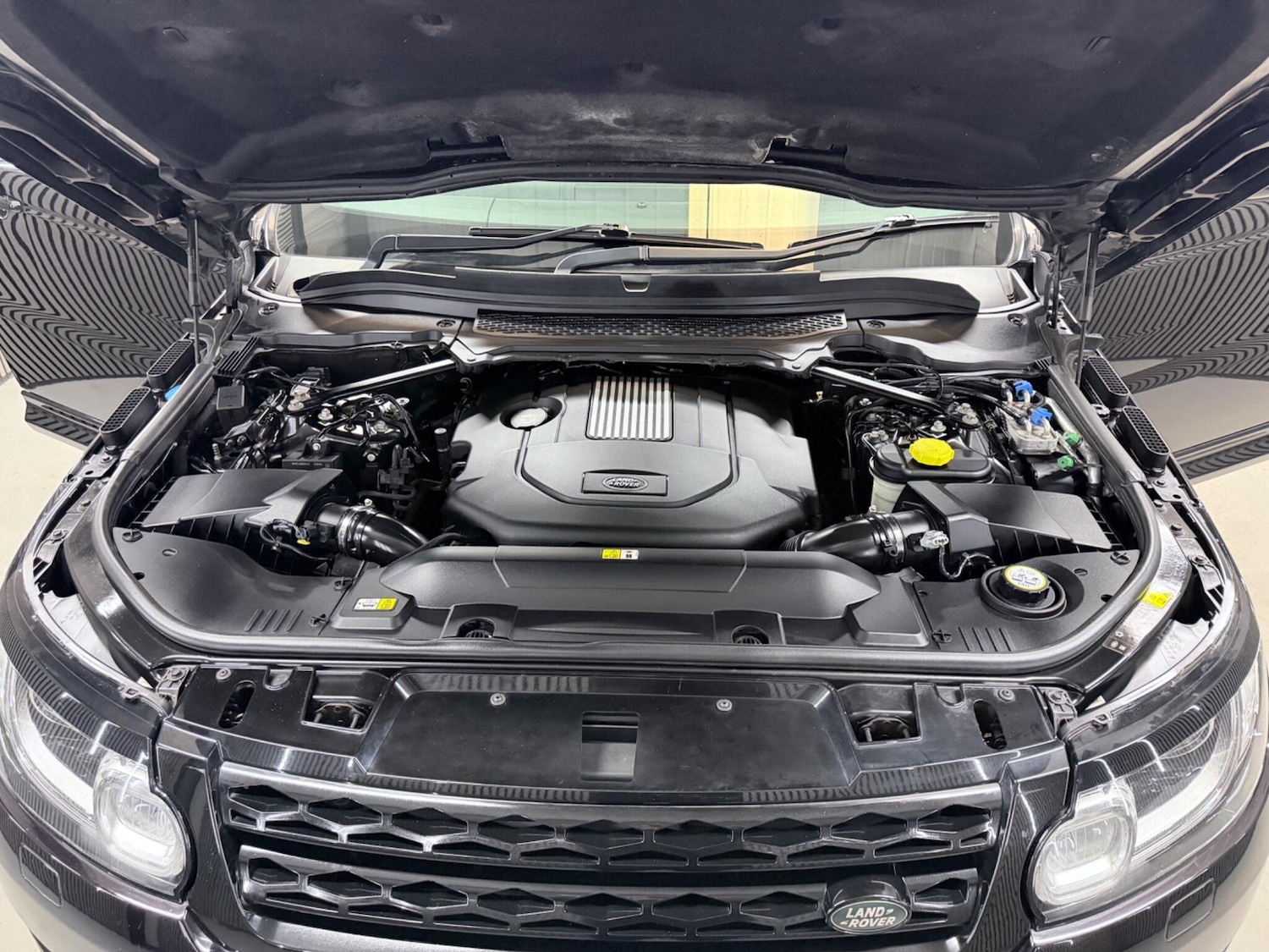 Used Land Rover Range Rover Sport 2016 for sale - 77598517: Photo 57