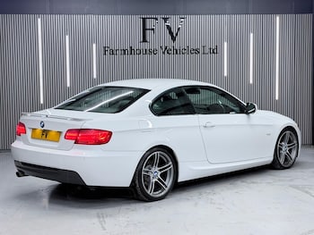Used BMW 3 Series 2011 for sale - 79613012: Photo