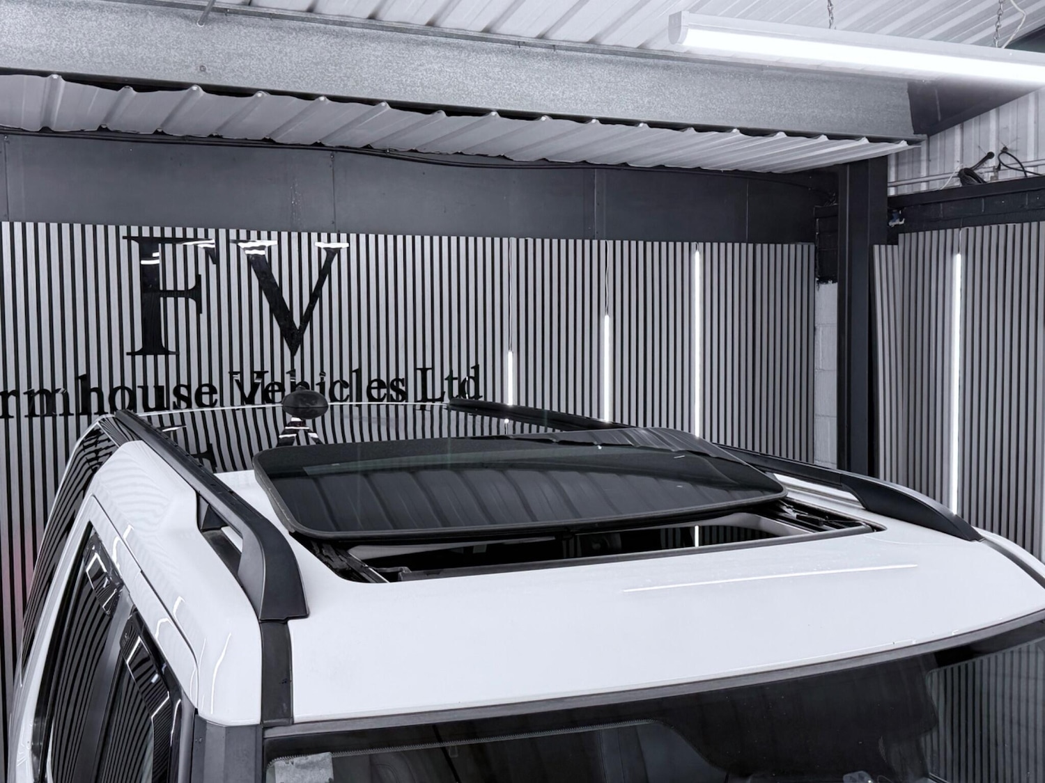 Used Land Rover Discovery 4 for sale - 77155848: Photo 10