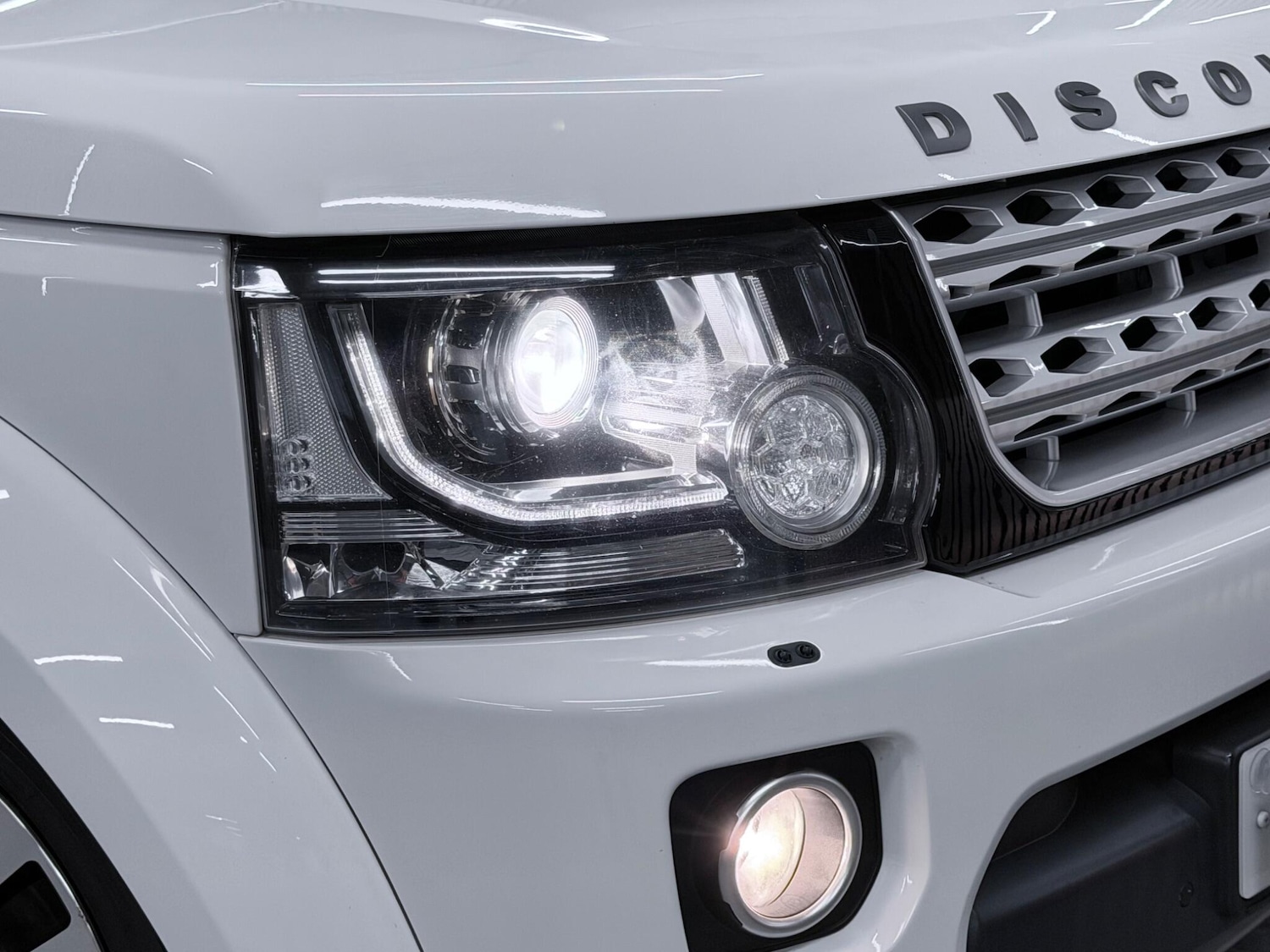 Used Land Rover Discovery 4 for sale - 77155848: Photo 11