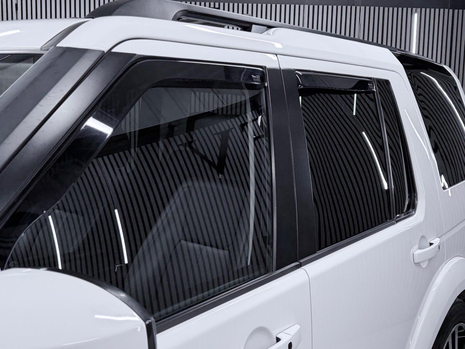 Used Land Rover Discovery 4 for sale - 77155848: Photo 12