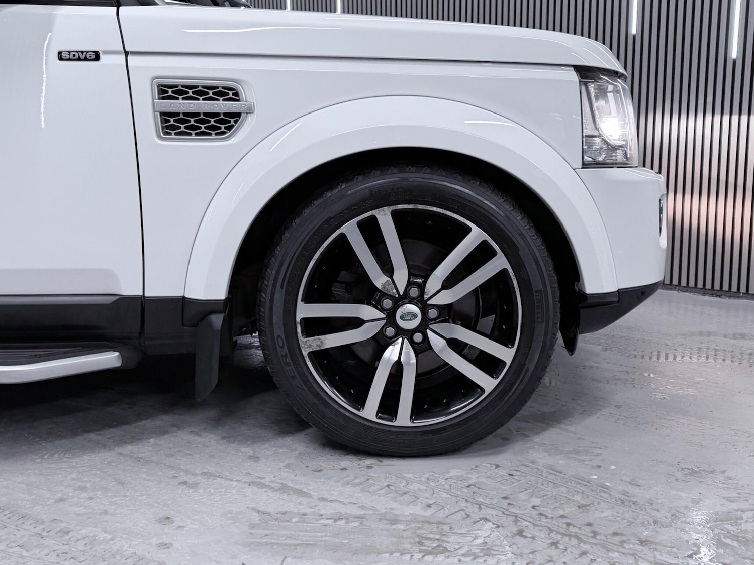 Used Land Rover Discovery 4 for sale - 77155848: Photo 14