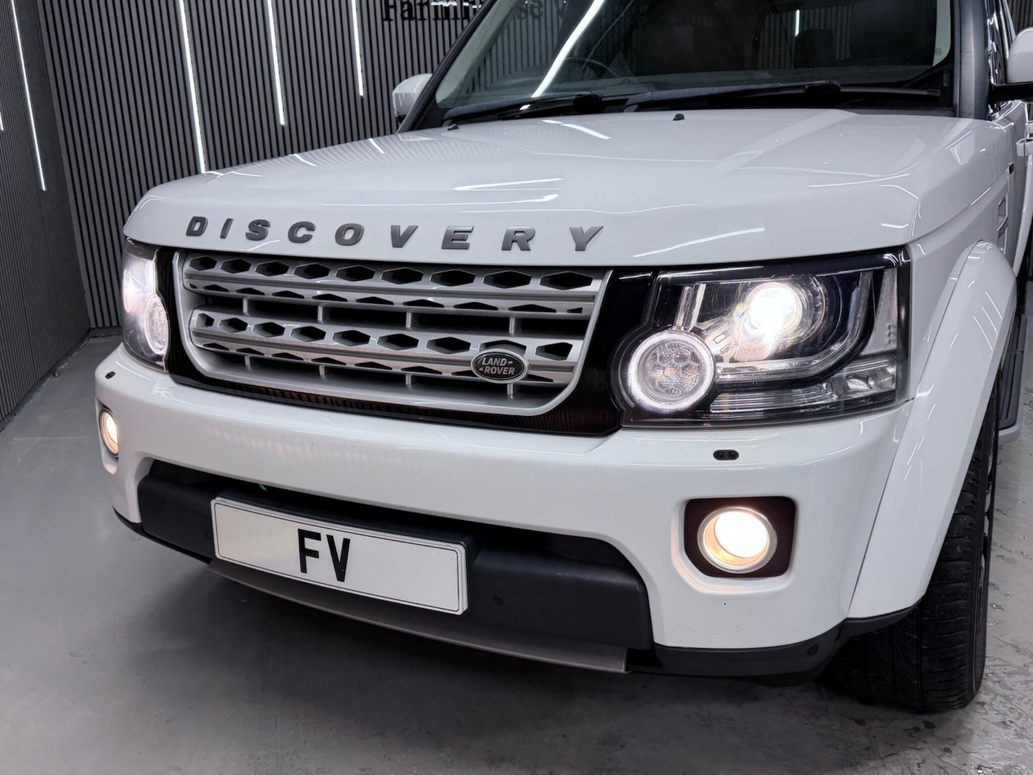 Used Land Rover Discovery 4 for sale - 77155848: Photo 17