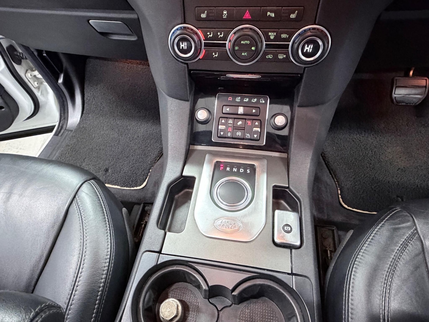 Used Land Rover Discovery 4 for sale - 77155848: Photo 31