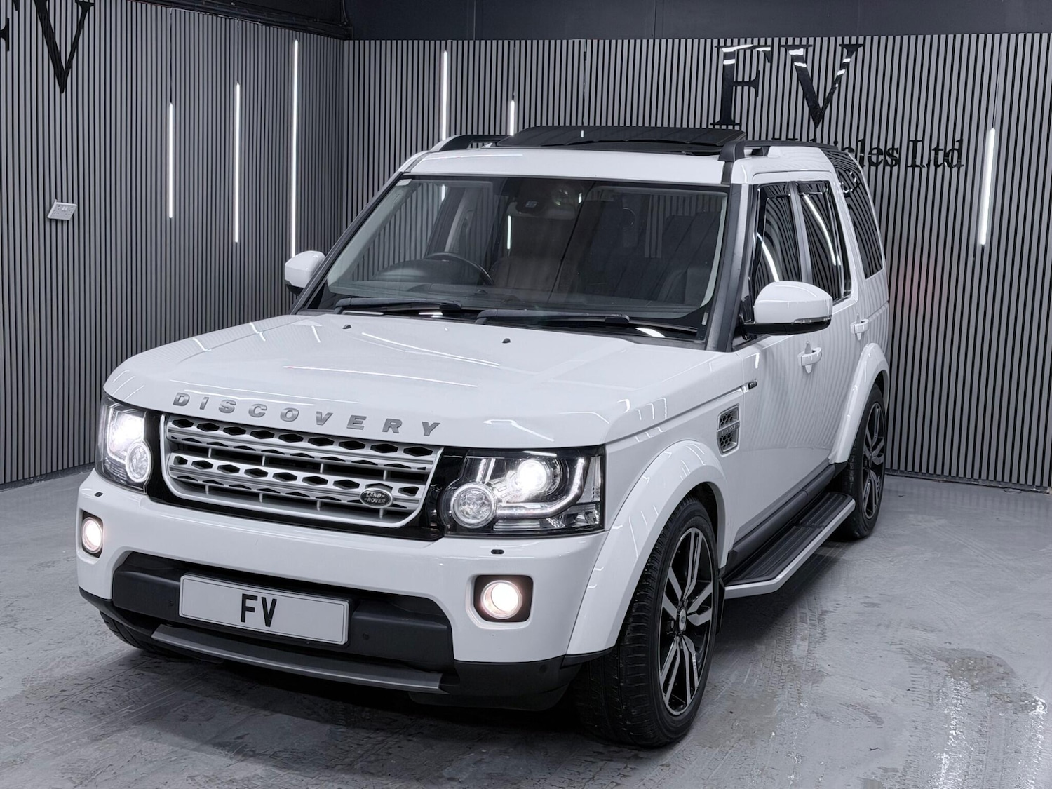 Used Land Rover Discovery 4 for sale - 77155848: Photo 7