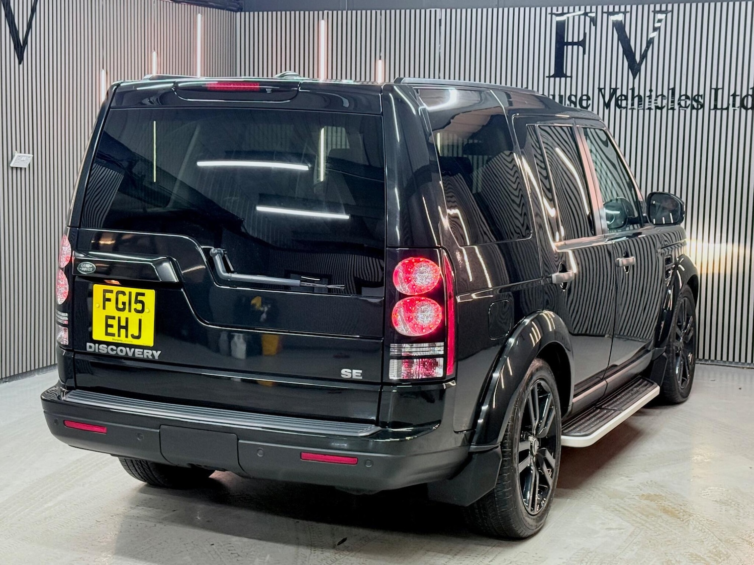 Used Land Rover Discovery 2015 for sale - 77156450: Photo 13