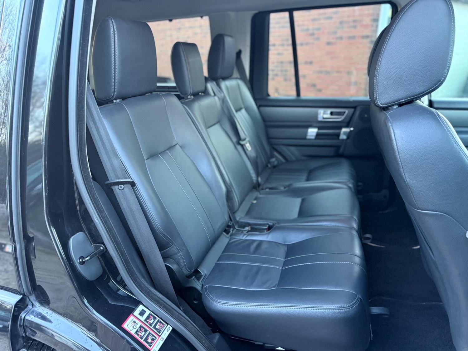 Used Land Rover Discovery 2015 for sale - 77156450: Photo 23