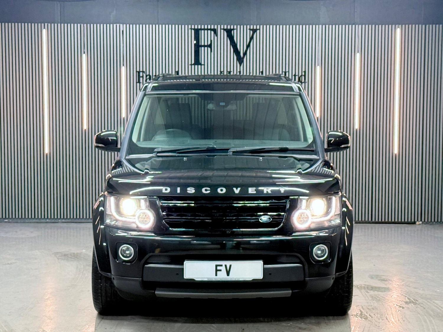 Used Land Rover Discovery 2015 for sale - 77156450: Photo 8