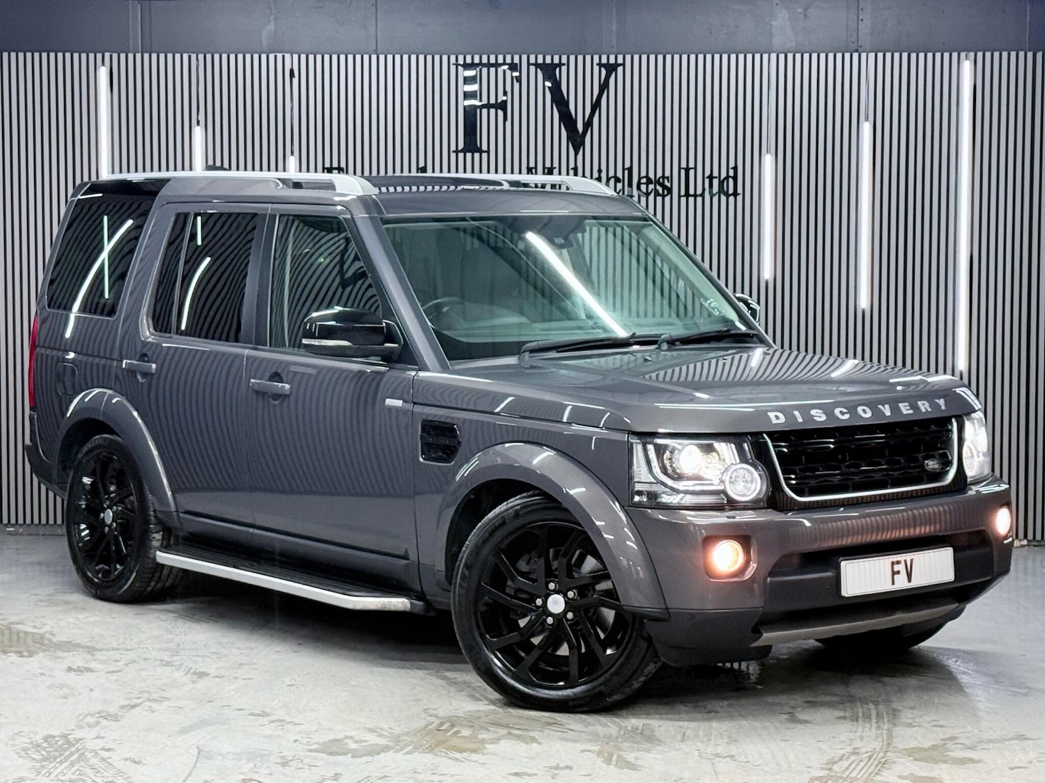 Used Land Rover Discovery 2016 for sale - 77396196: Photo 1