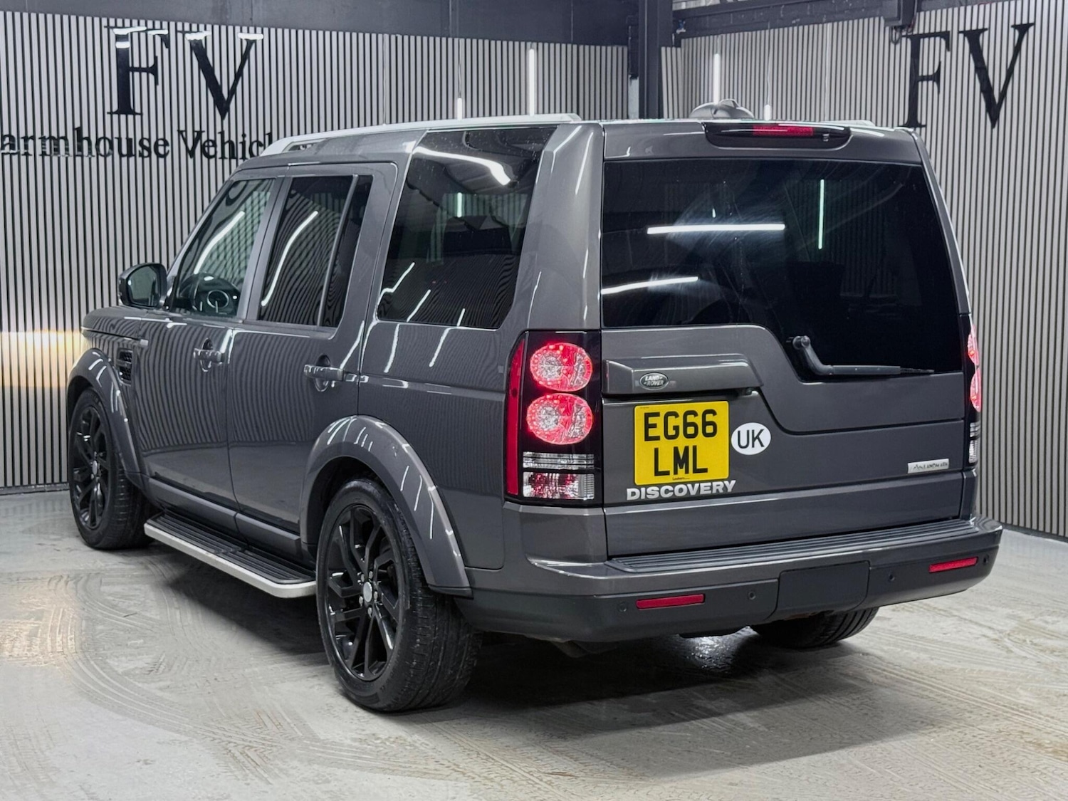 Used Land Rover Discovery 2016 for sale - 77396196: Photo 11