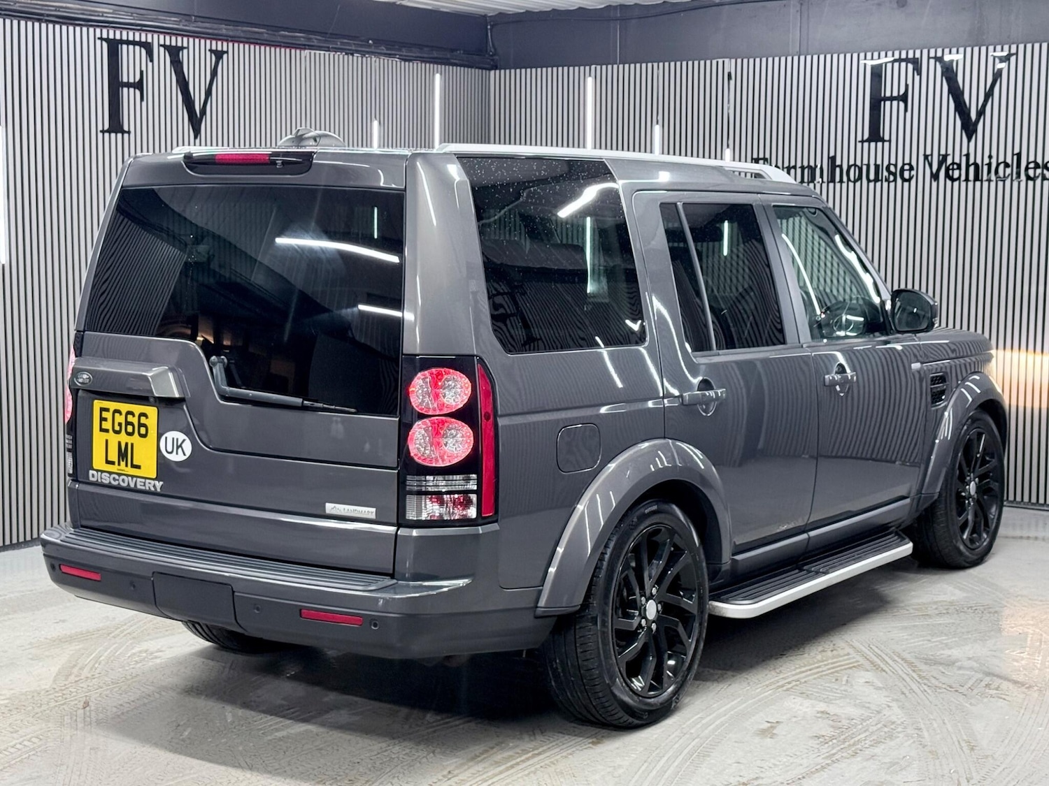 Used Land Rover Discovery 2016 for sale - 77396196: Photo 12