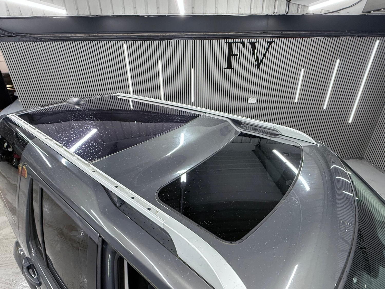 Used Land Rover Discovery 2016 for sale - 77396196: Photo 21