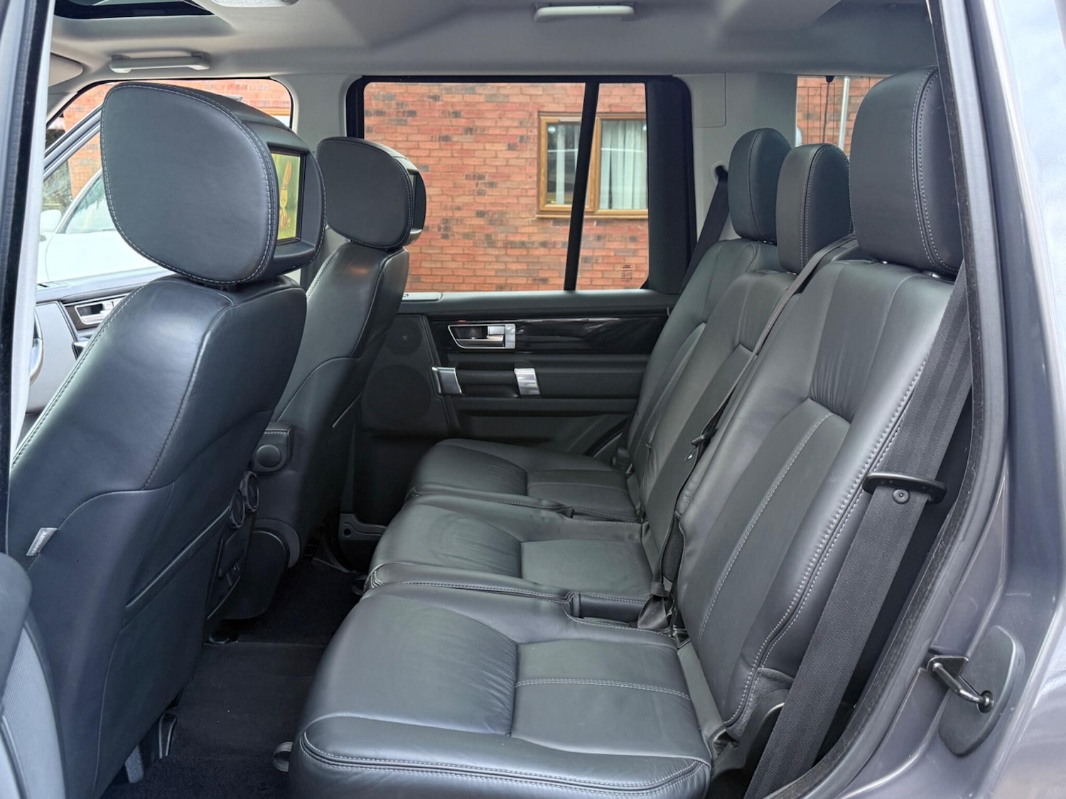 Used Land Rover Discovery 2016 for sale - 77396196: Photo 26