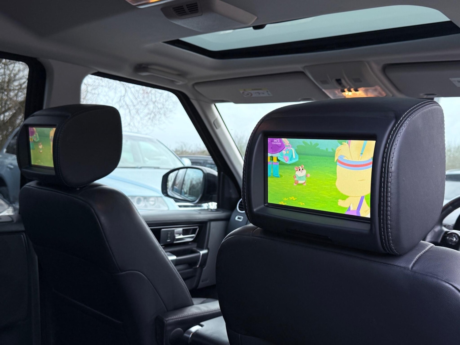 Used Land Rover Discovery 2016 for sale - 77396196: Photo 30