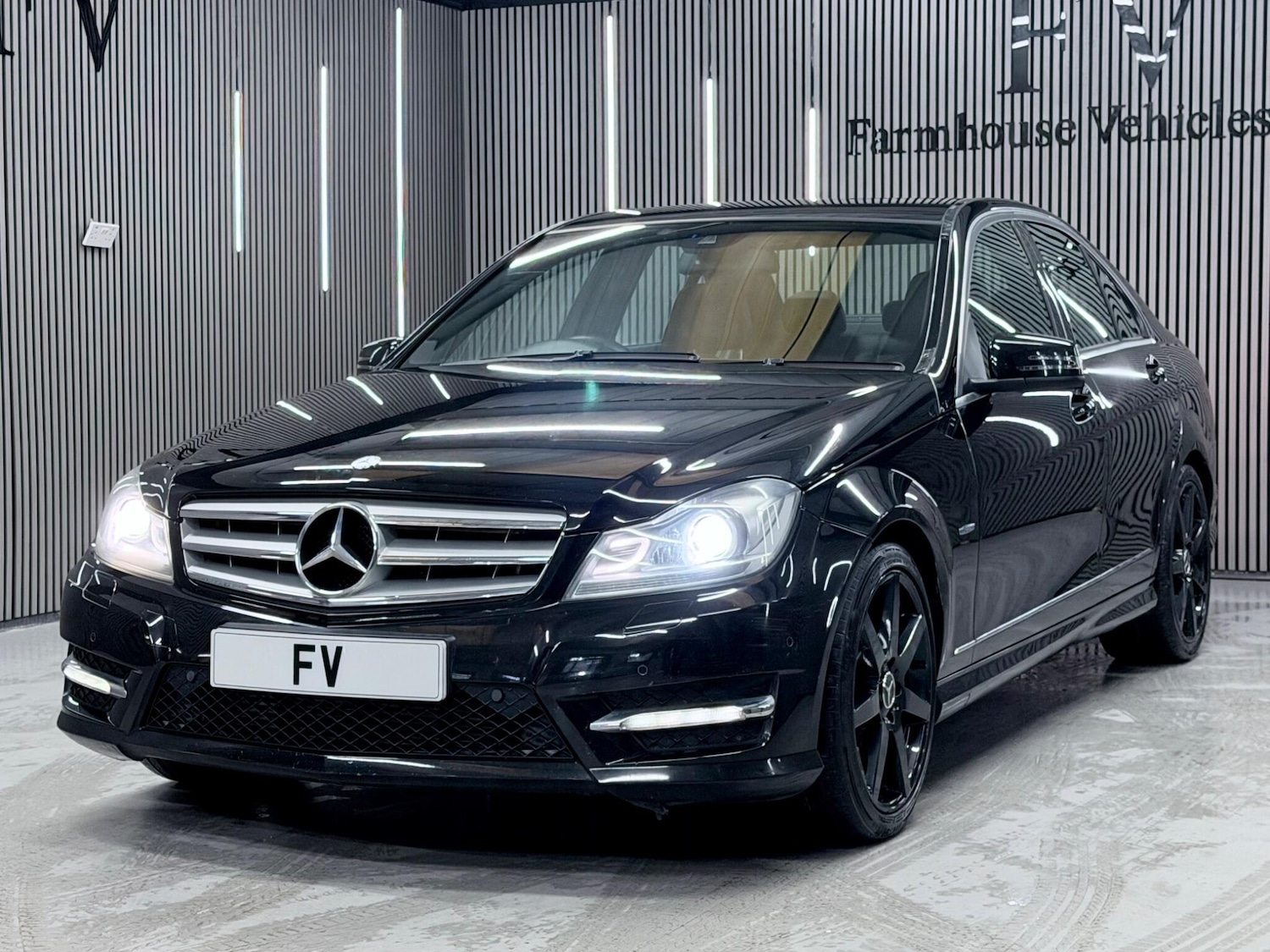 Used Mercedes-Benz C Class 2011 for sale - 77768740: Photo 10