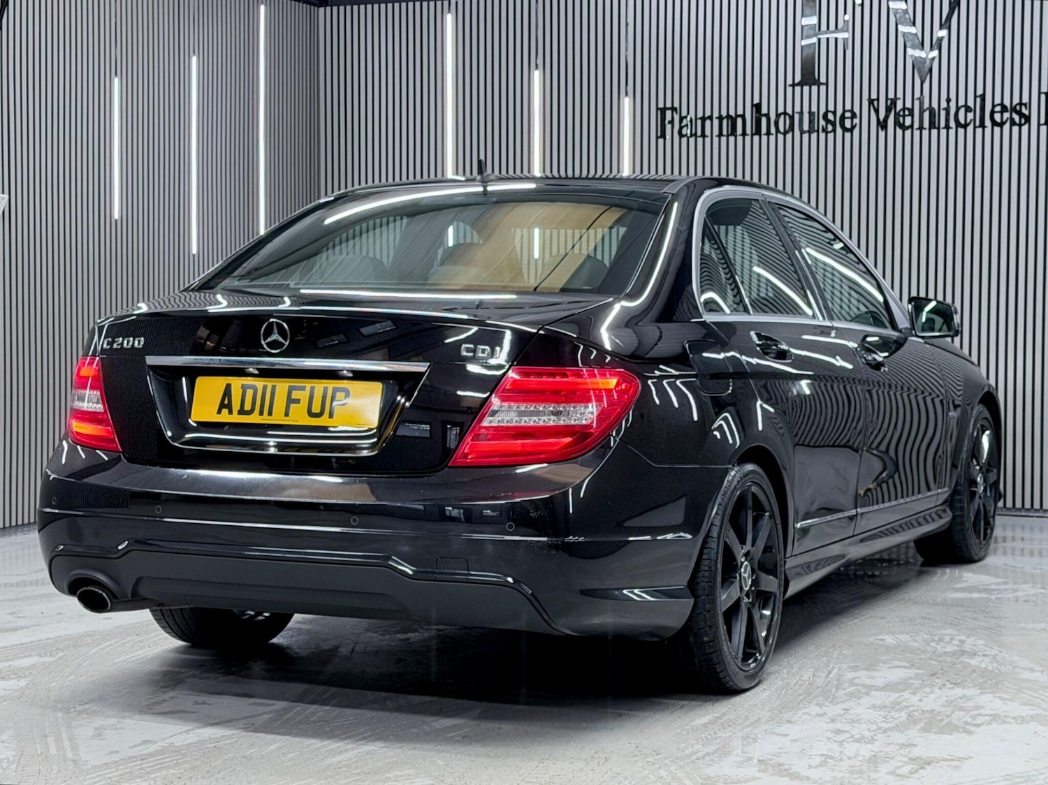 Used Mercedes-Benz C Class 2011 for sale - 77768740: Photo 12