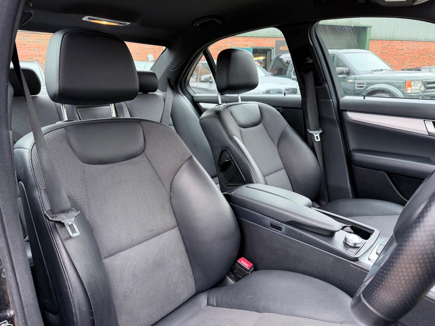 Used Mercedes-Benz C Class 2011 for sale - 77768740: Photo 18