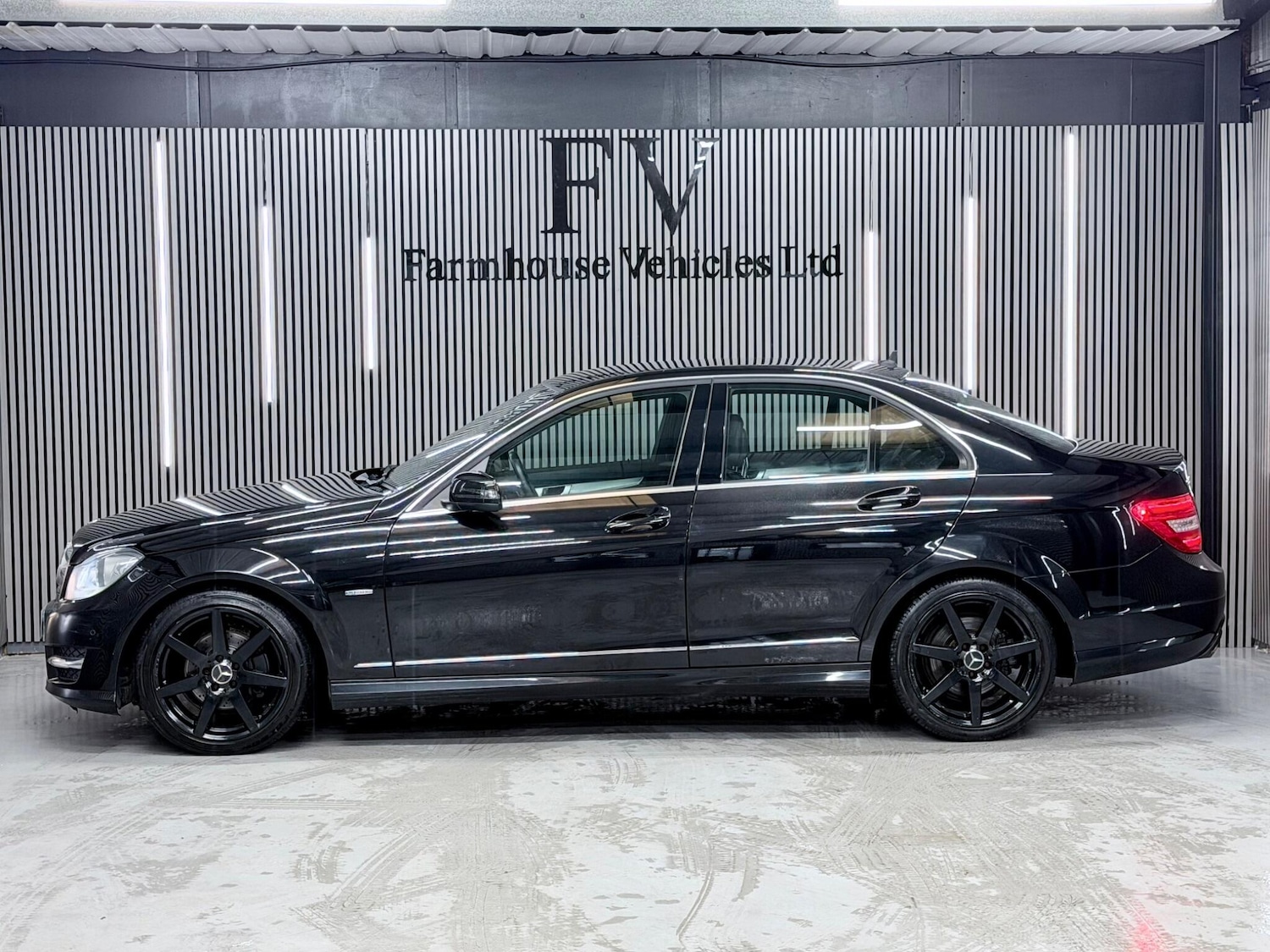 Used Mercedes-Benz C Class 2011 for sale - 77768740: Photo 6