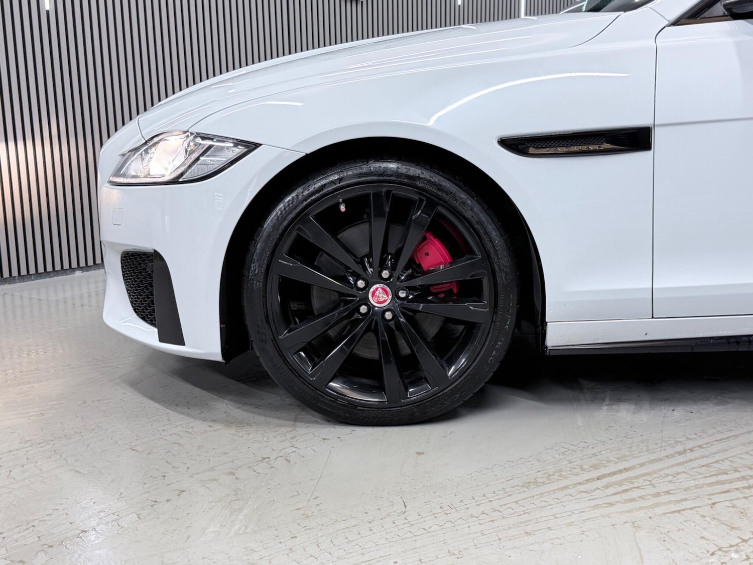 Used Jaguar XF 2016 for sale - 77290575: Photo 10