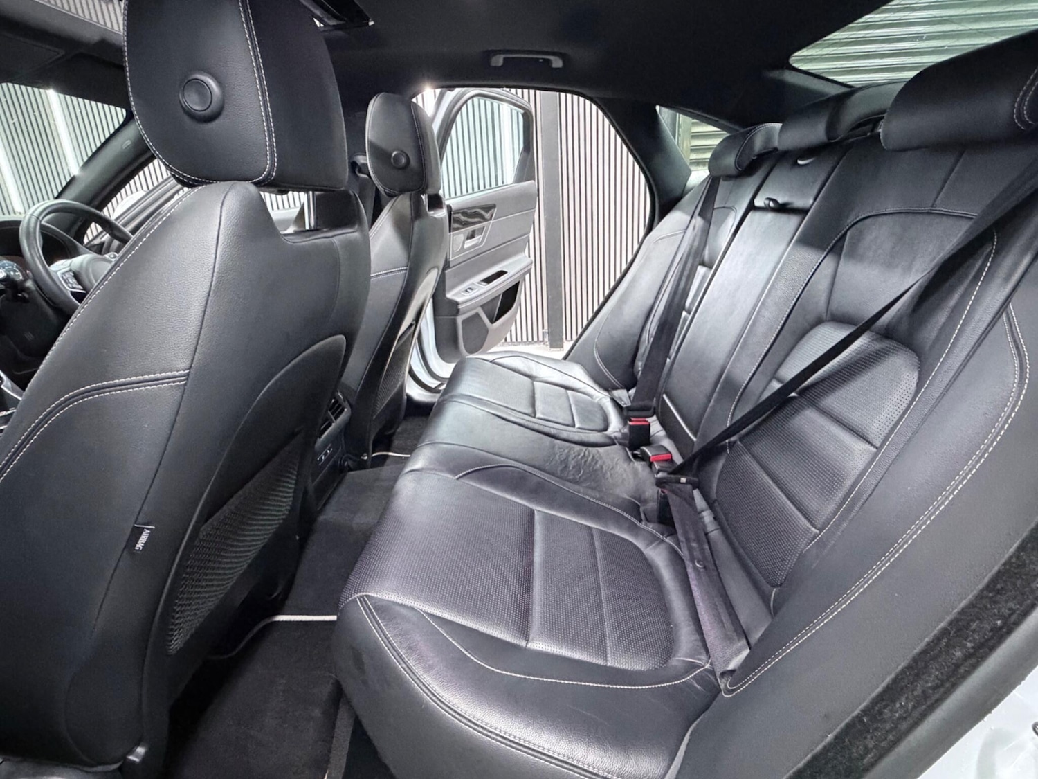 Used Jaguar XF 2016 for sale - 77290575: Photo 28