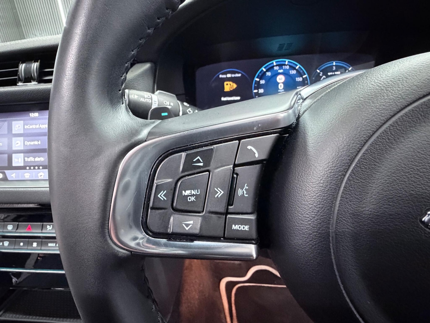 Used Jaguar XF 2016 for sale - 77290575: Photo 31