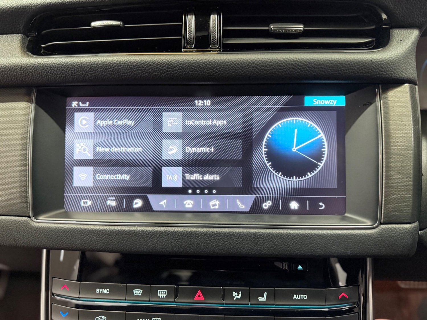 Used Jaguar XF 2016 for sale - 77290575: Photo 36