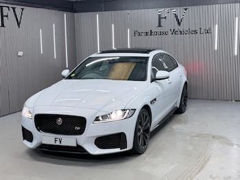 Used Jaguar XF 2016 for sale - 77290575: Photo