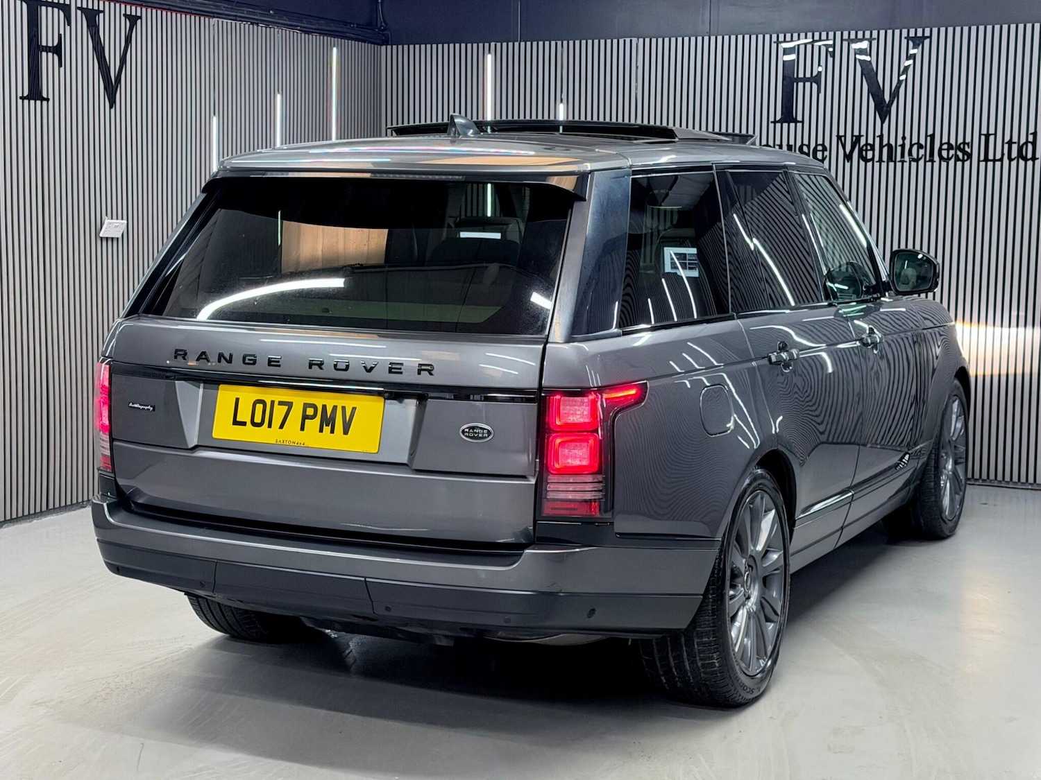 Used Land Rover Range Rover 2017 for sale - 77695830: Photo 12