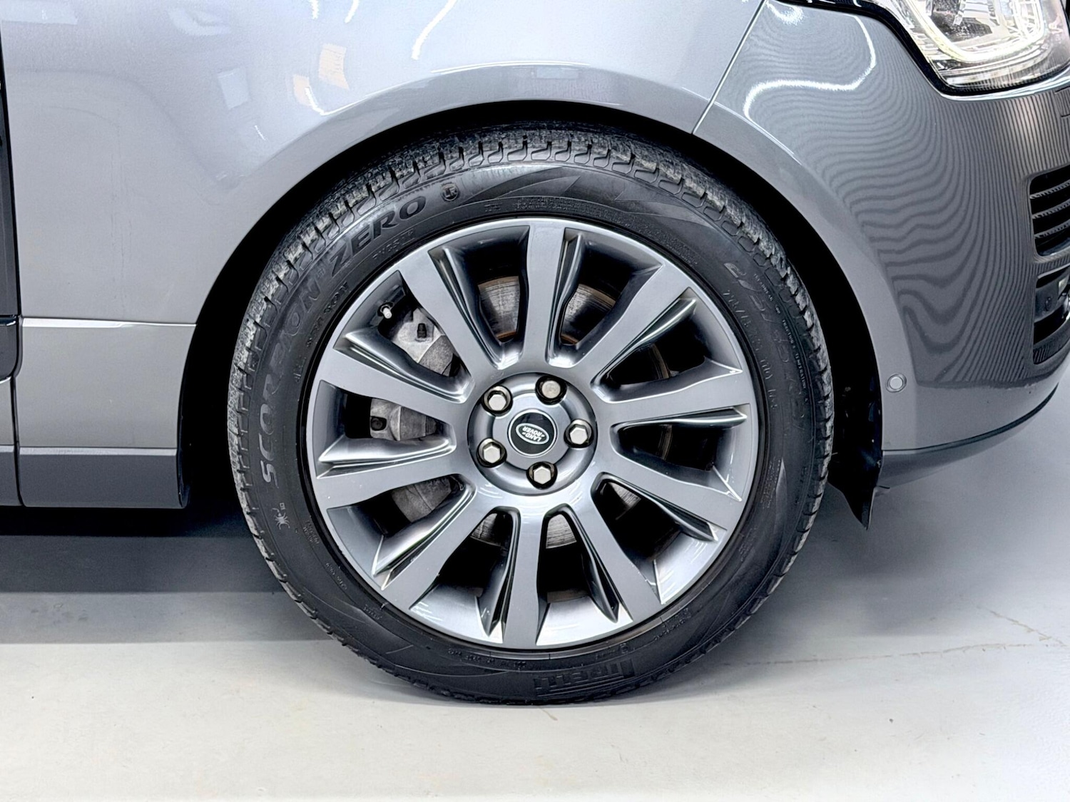 Used Land Rover Range Rover 2017 for sale - 77695830: Photo 14