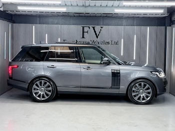 Used Land Rover Range Rover 2017 for sale - 77695830: Photo