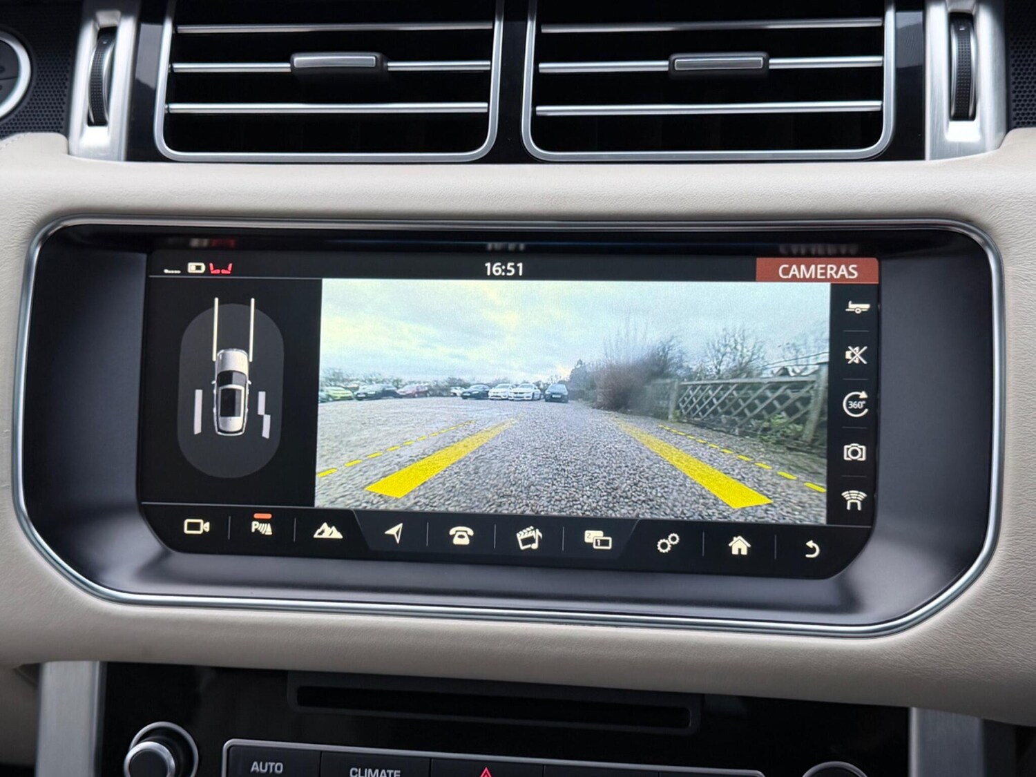 Used Land Rover Range Rover 2017 for sale - 77695830: Photo 31