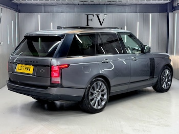 Used Land Rover Range Rover 2017 for sale - 77695830: Photo