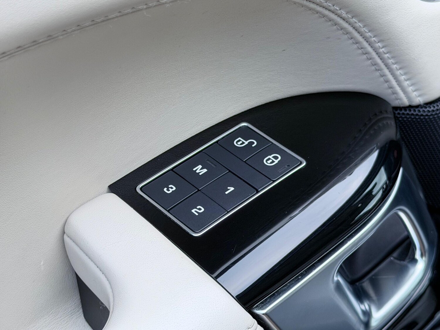 Used Land Rover Range Rover 2017 for sale - 77695830: Photo 59